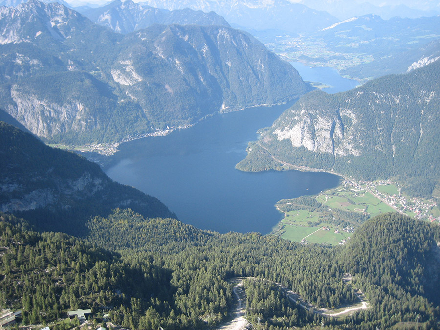 Spektakulärer Ausblick auf die UNESCO Welterberegion von Hallstatt Dachstein Salzkammergut