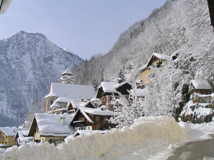 Hallstatt: Your winter holiday place in Austria